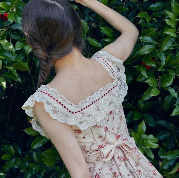 Lacemade Floral Lace Trim Maxi Dress - Picture 8 of 8